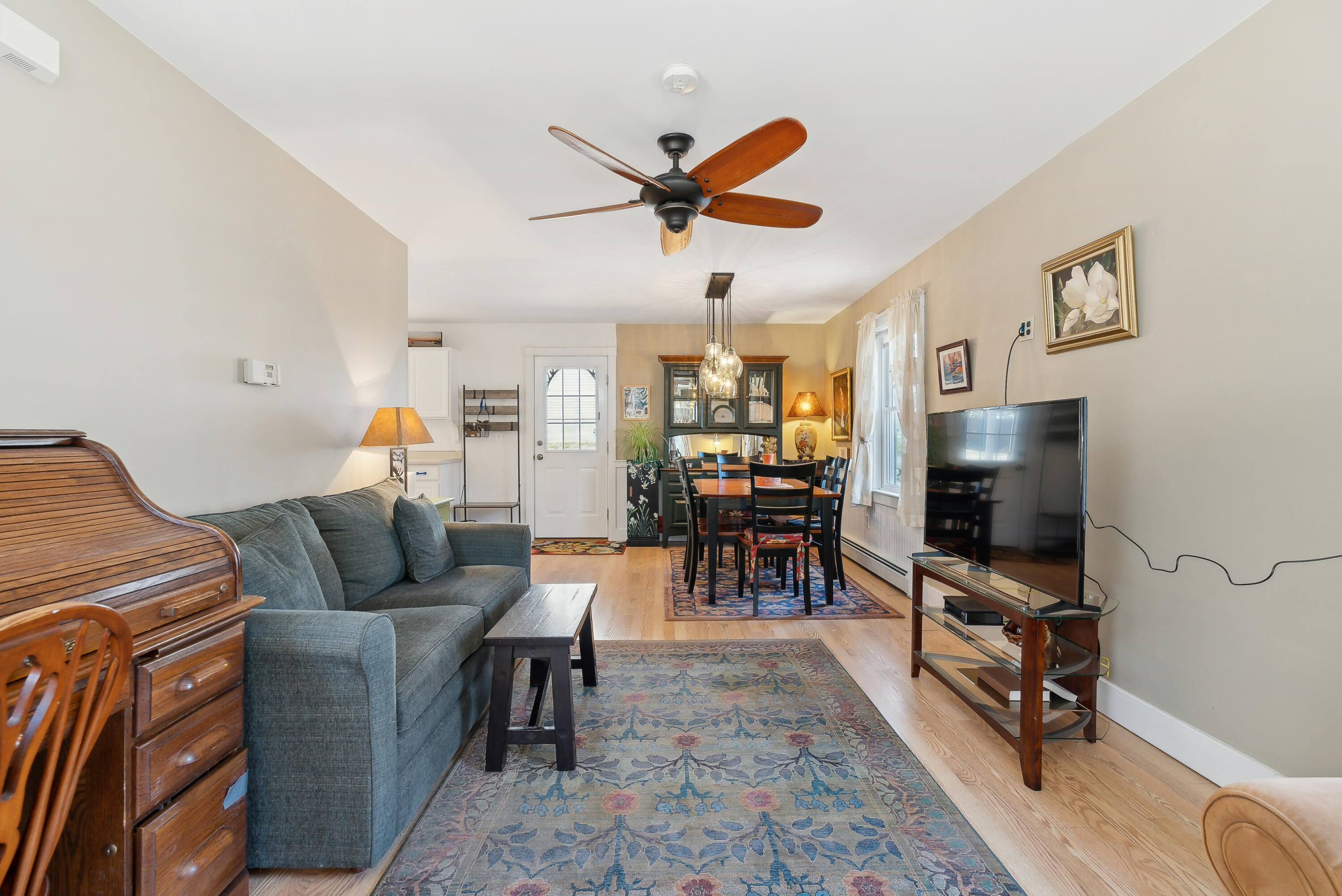 17 Mondor White Road