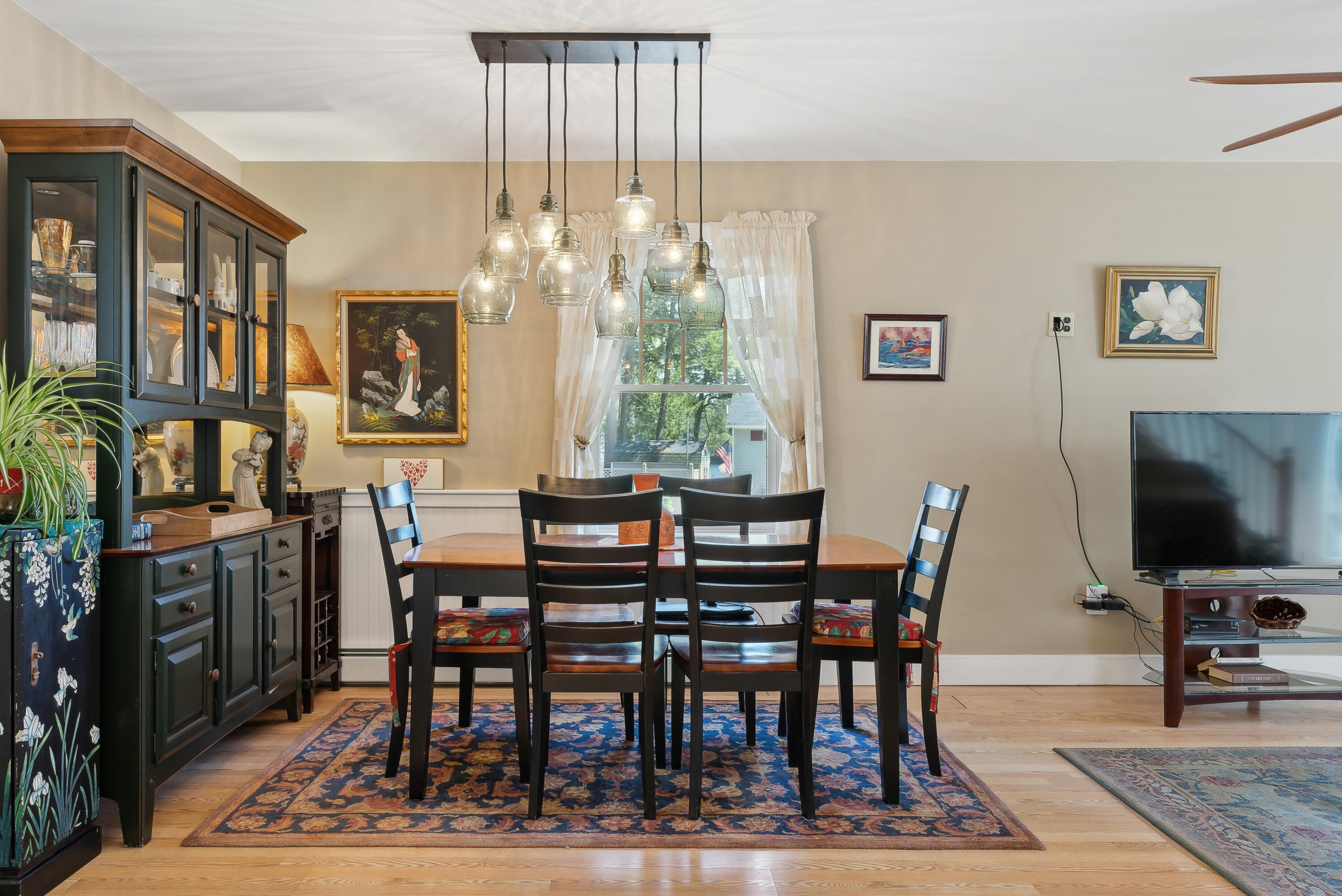 17 Mondor White Road
