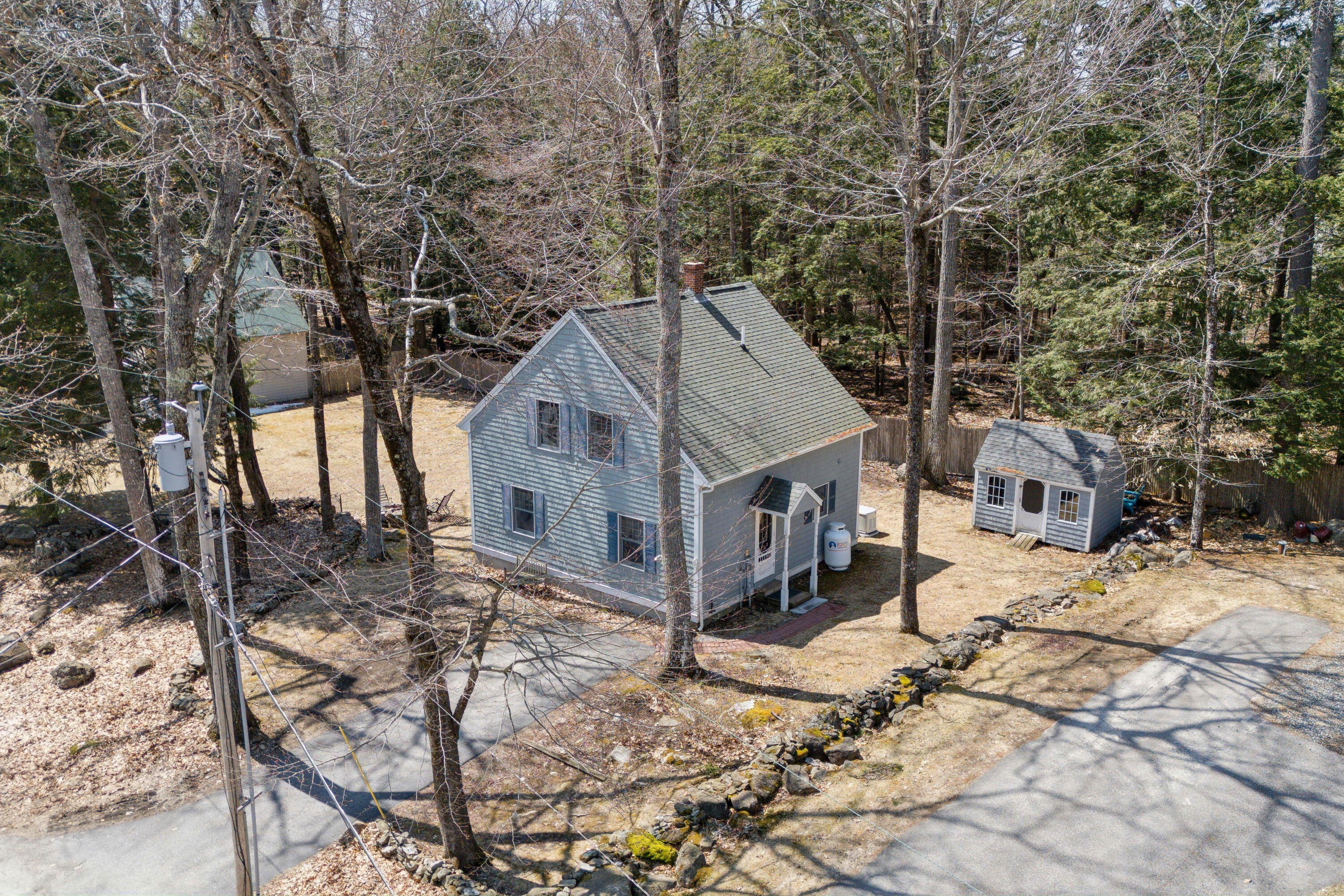 17 Mondor White Road