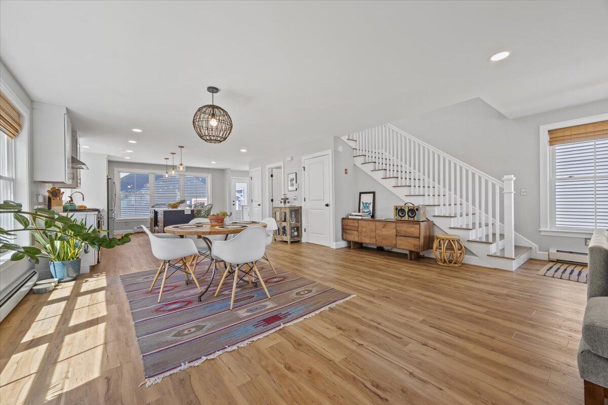 4 Frontrunner Way