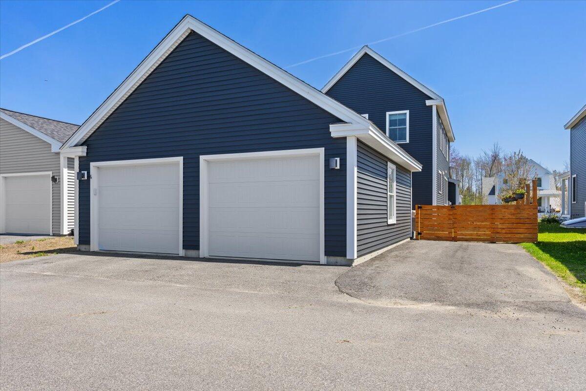 4 Frontrunner Way