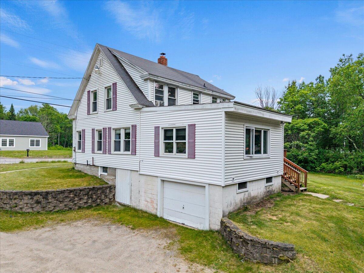492 Roosevelt Trail