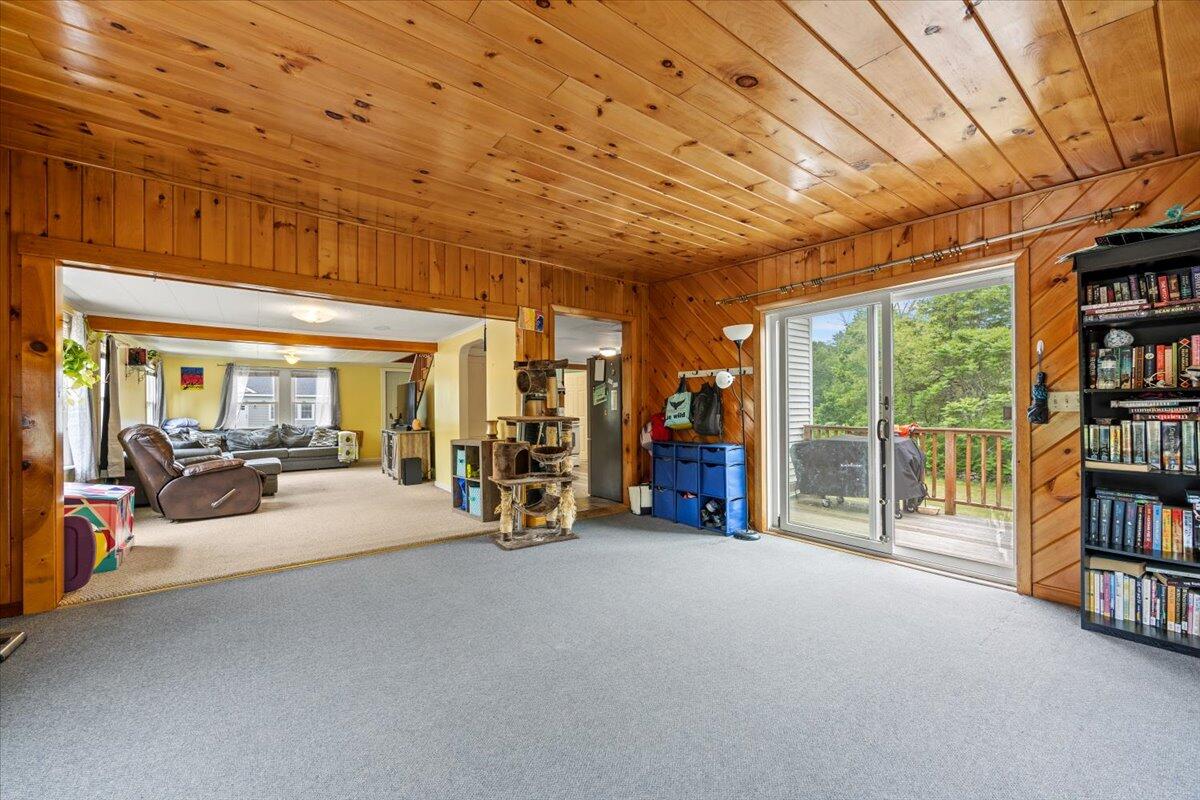 492 Roosevelt Trail