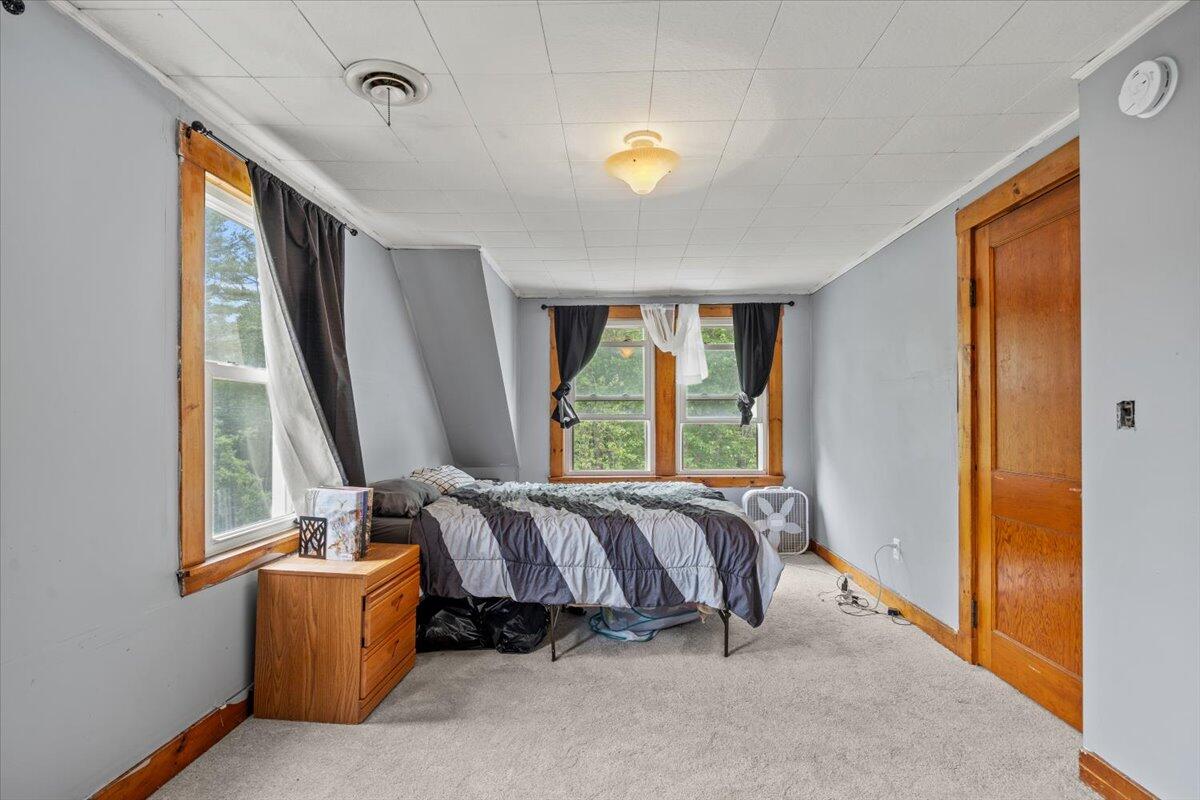 492 Roosevelt Trail