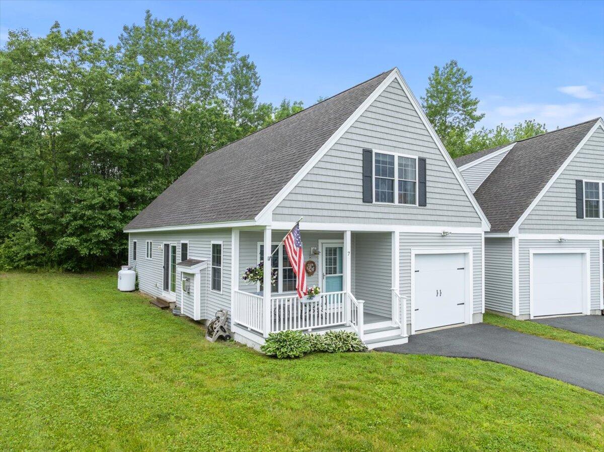 7 Coastal Woods Drive, 102