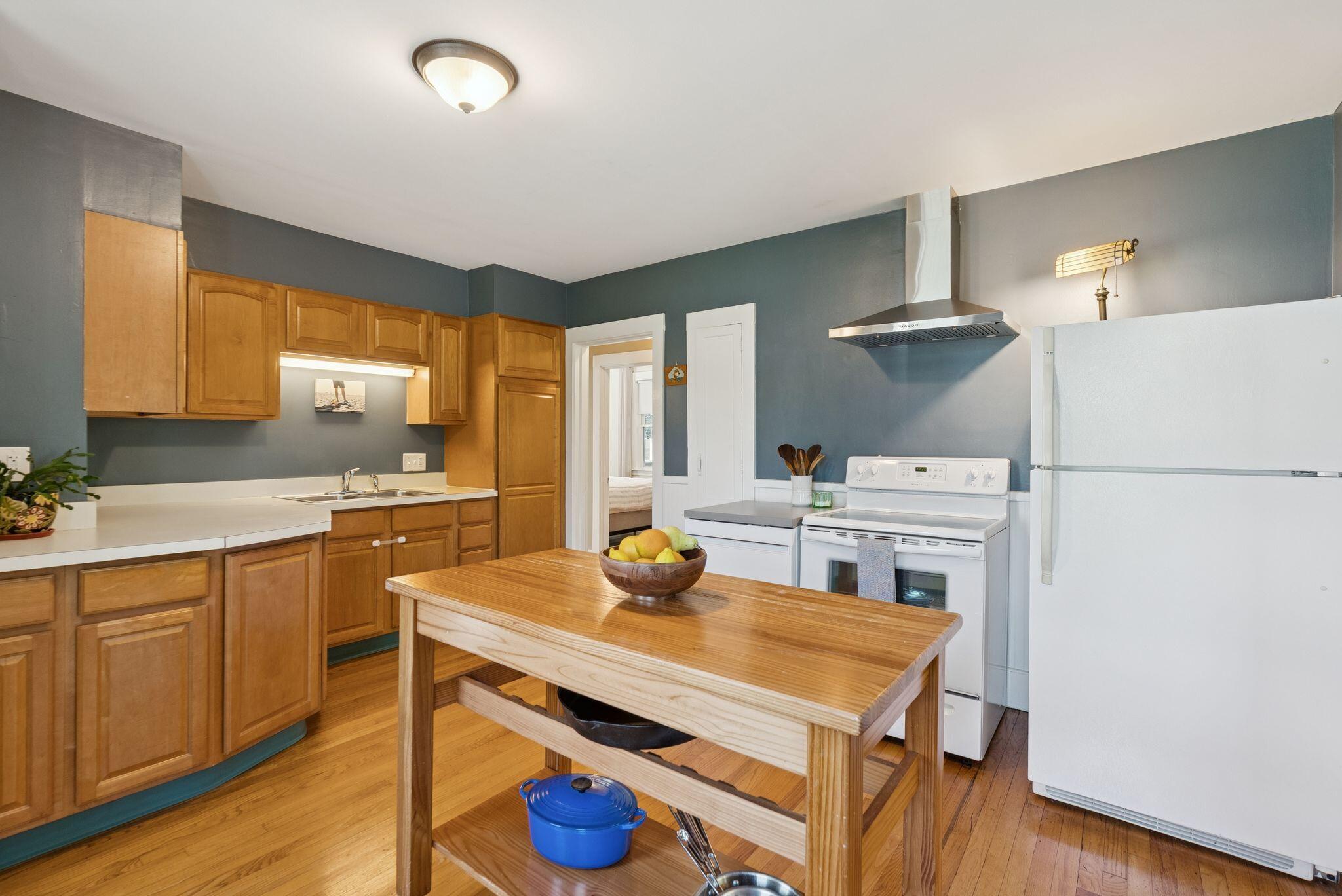 571 Allen Avenue