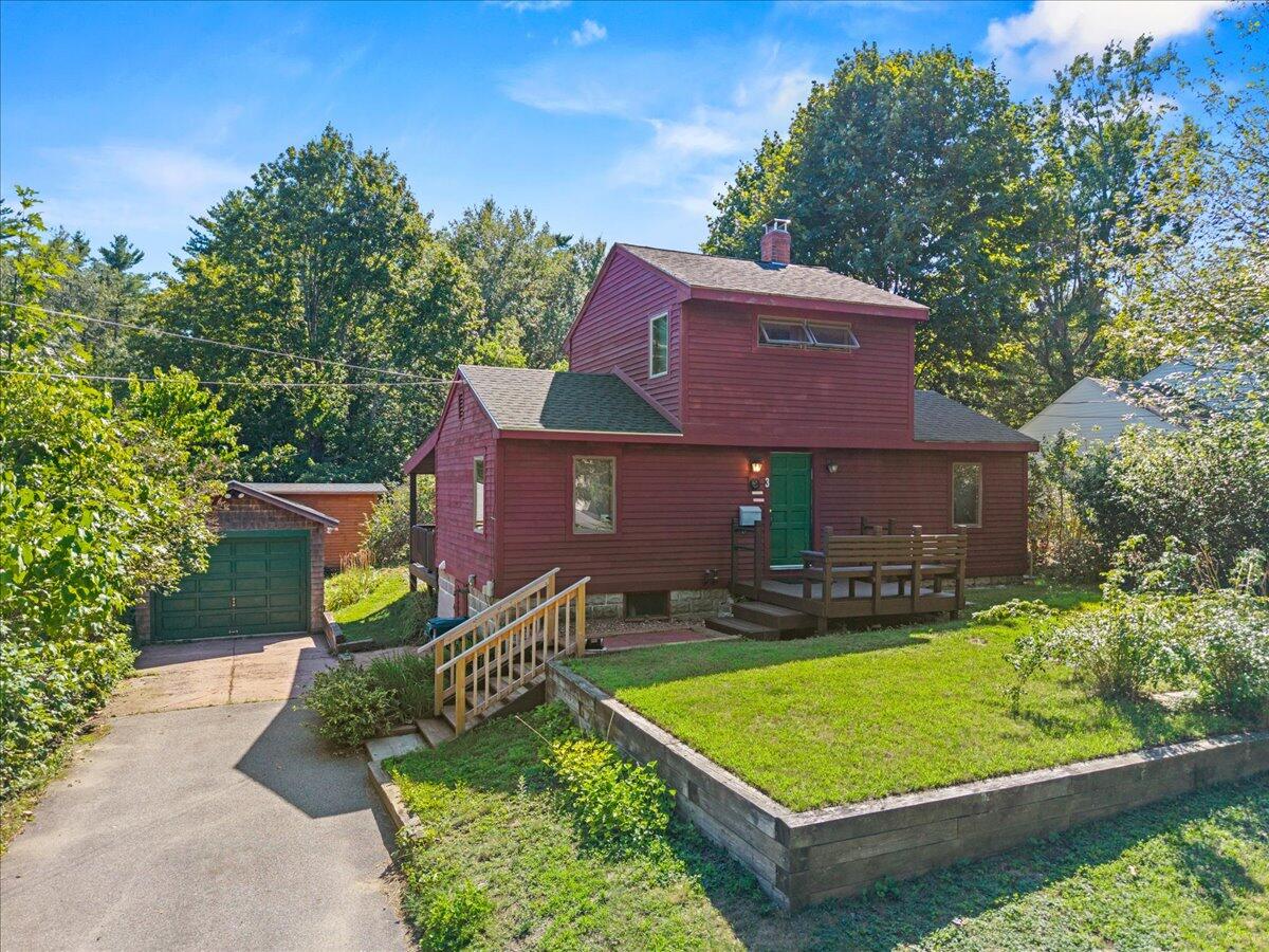 3 Dakota Street