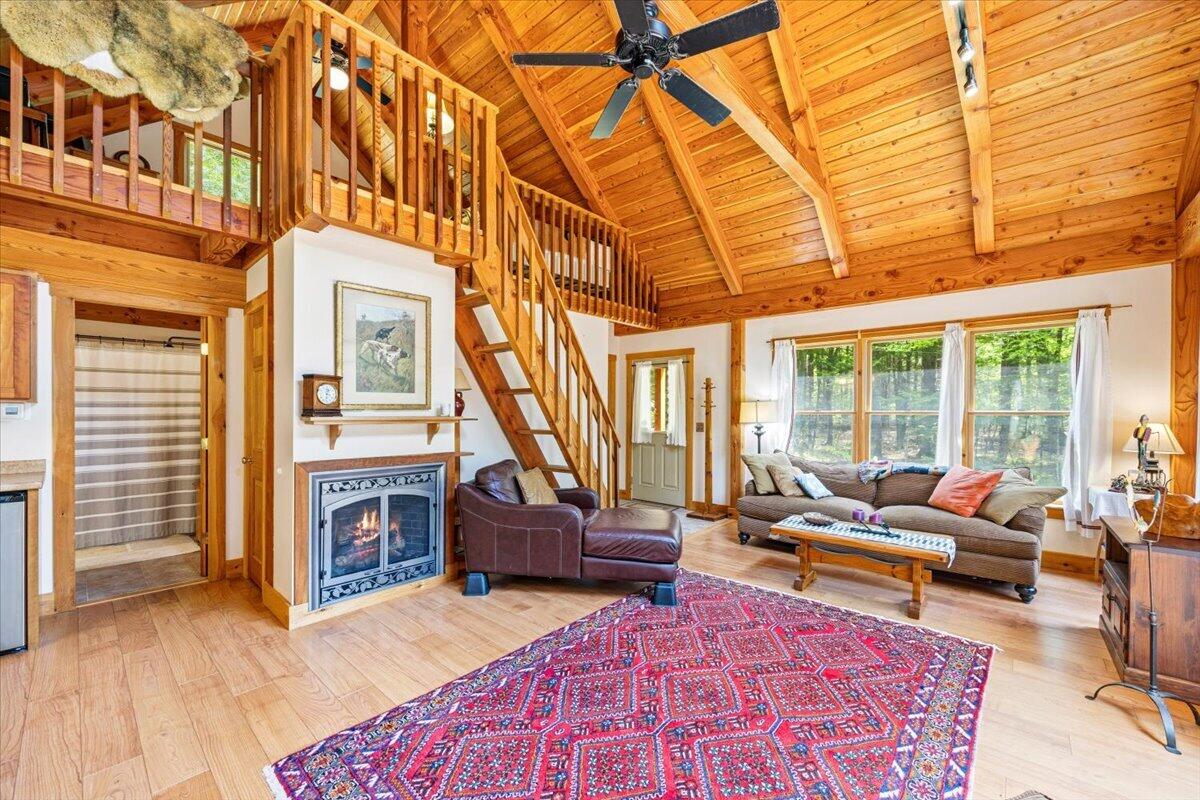 21 Basswood Bay Road