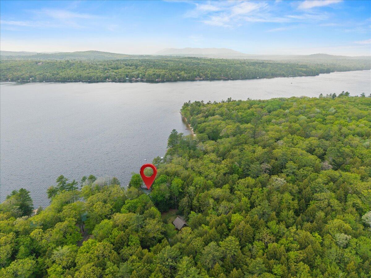 21 Basswood Bay Road