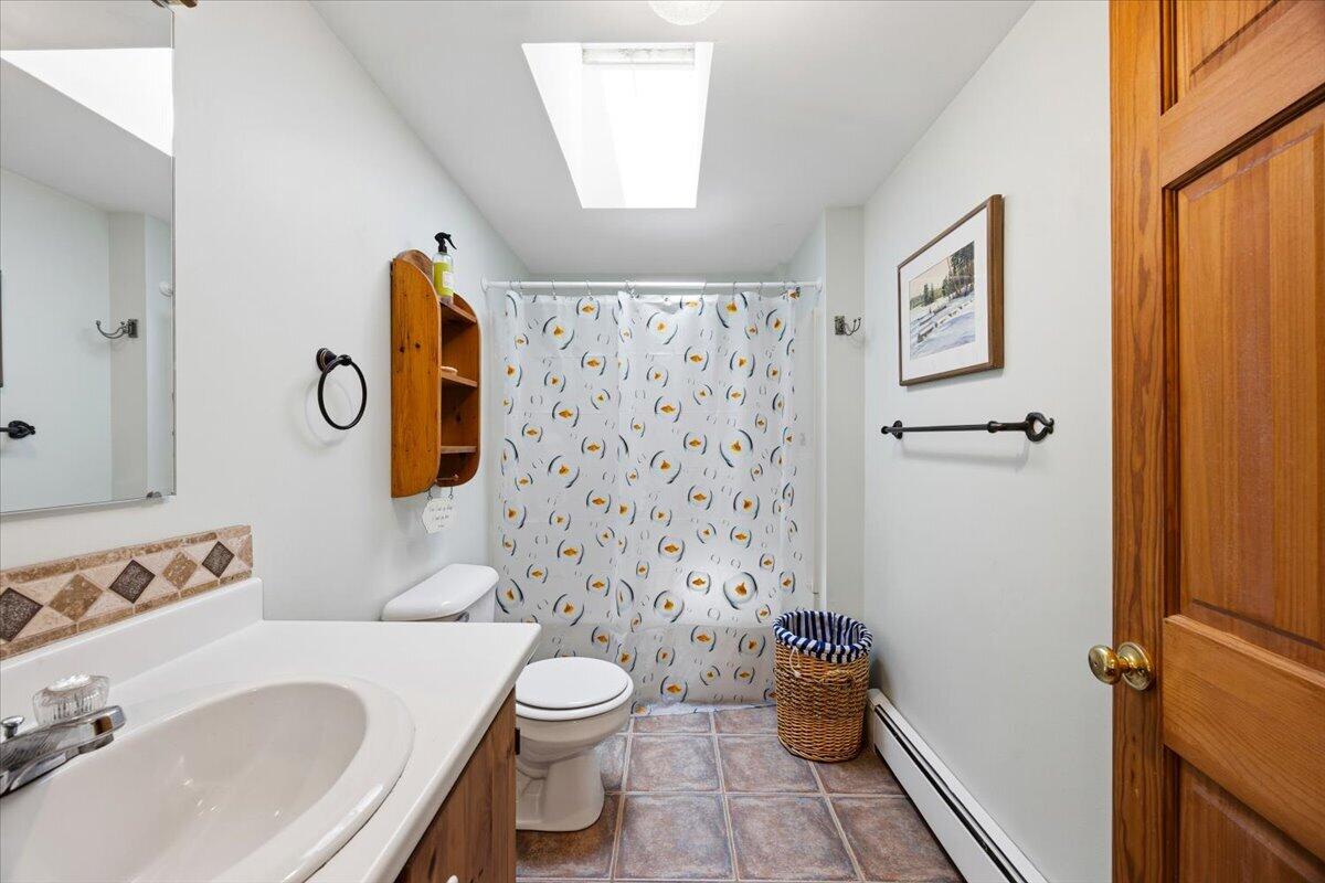 21 Basswood Bay Road
