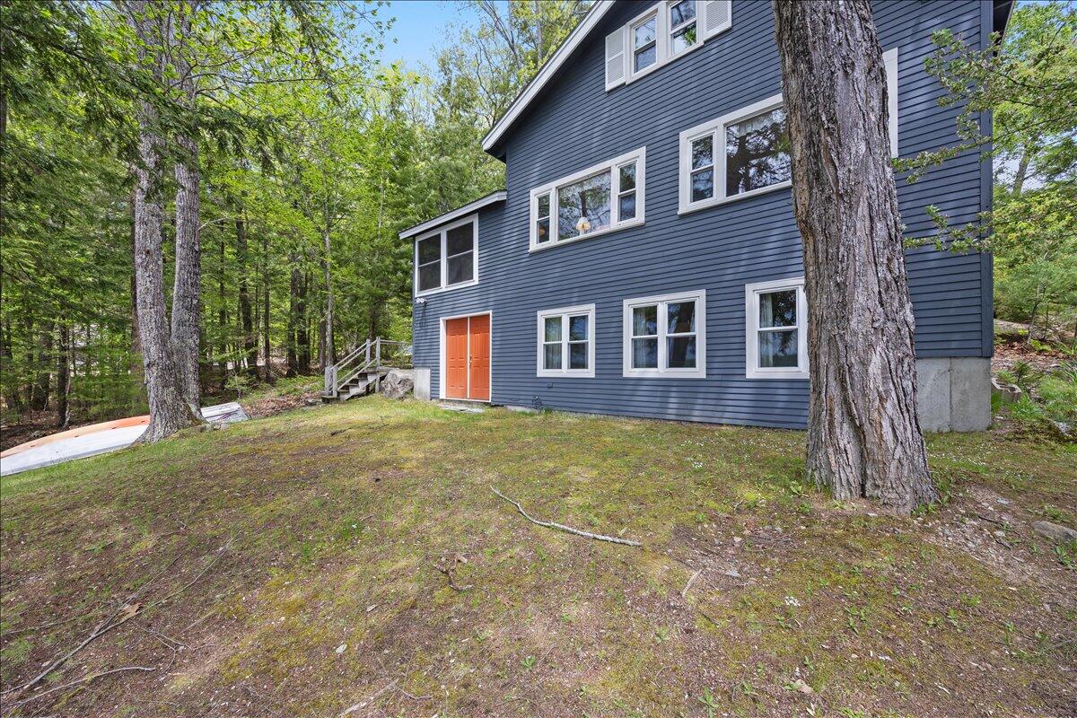 21 Basswood Bay Road