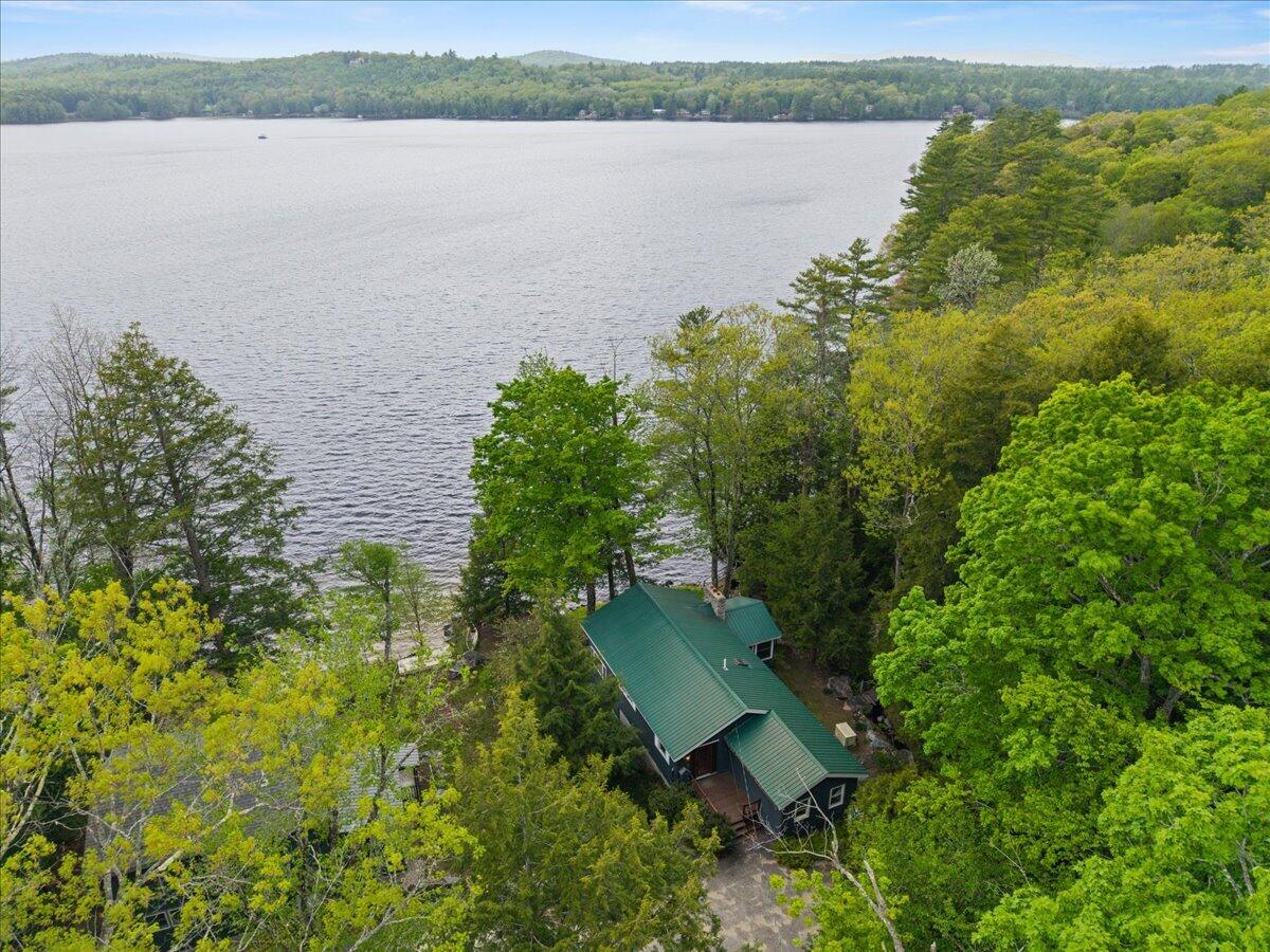 21 Basswood Bay Road