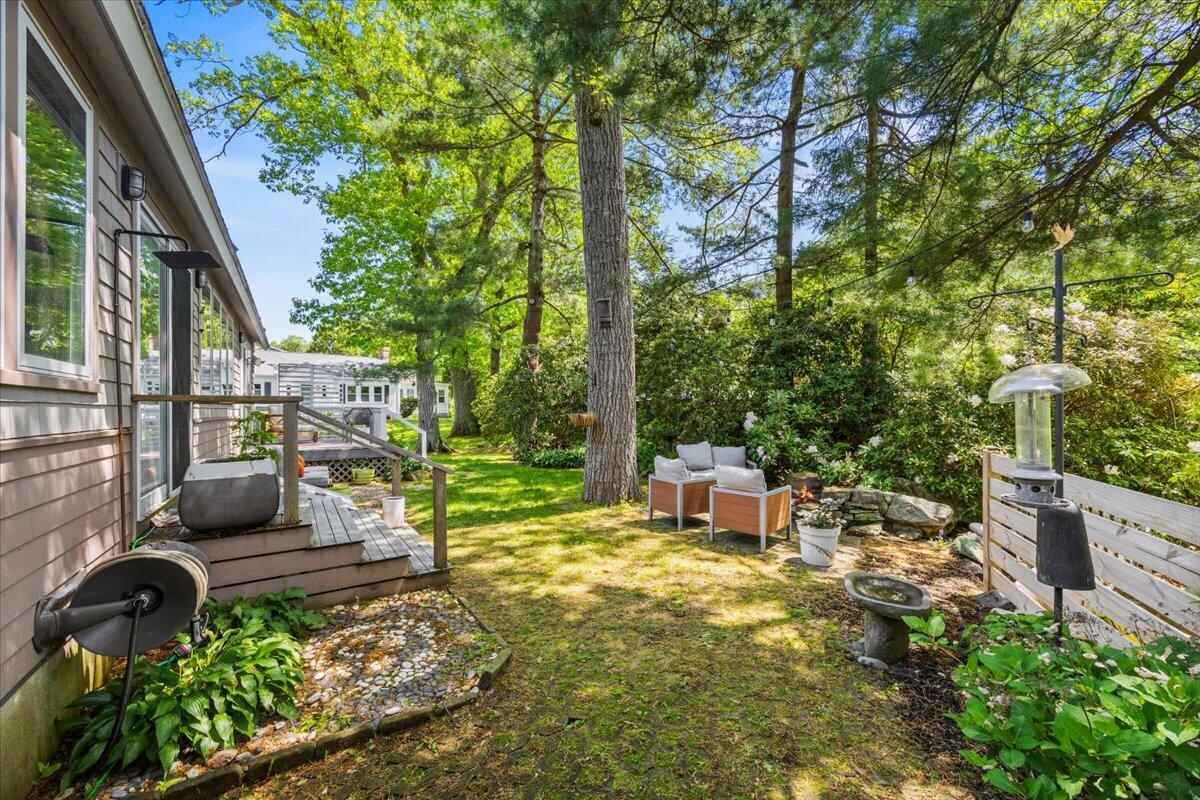 1088 Shore Road