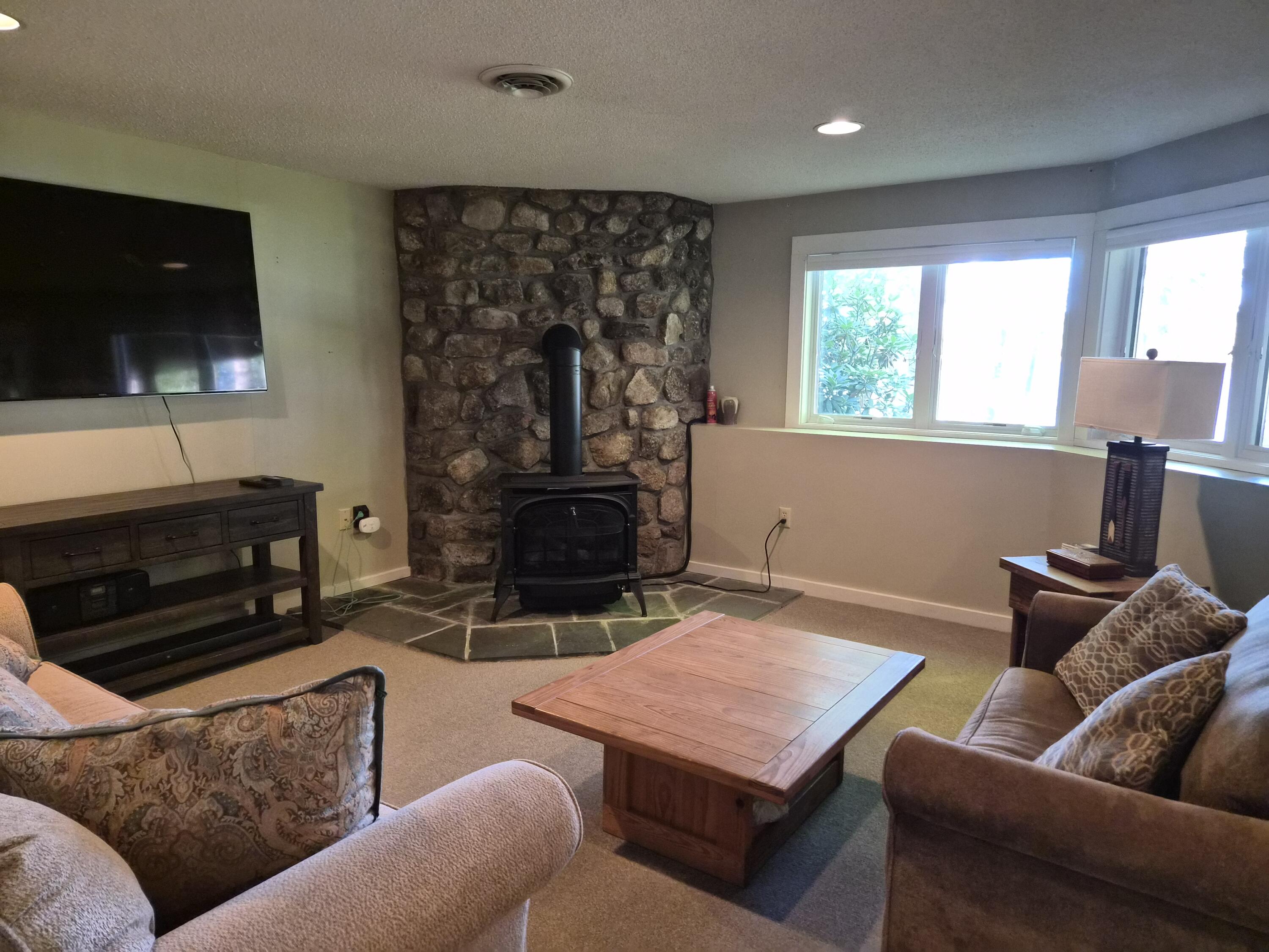 13 Brewster Circle 13