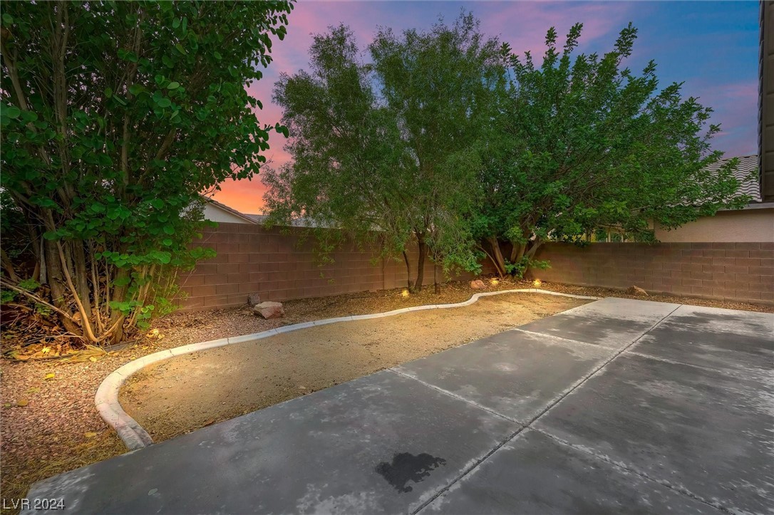 5025 Ropers Rock Court