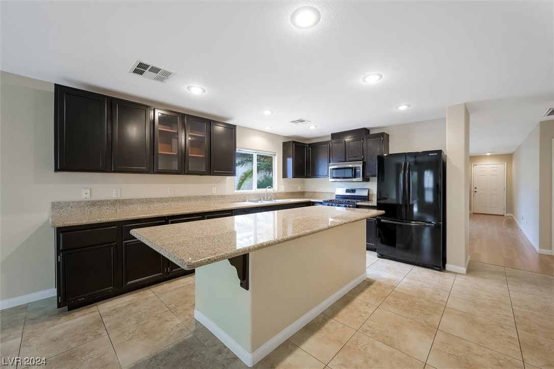 5025 Ropers Rock Court