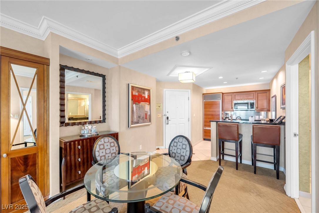 145 East Harmon Avenue 2608