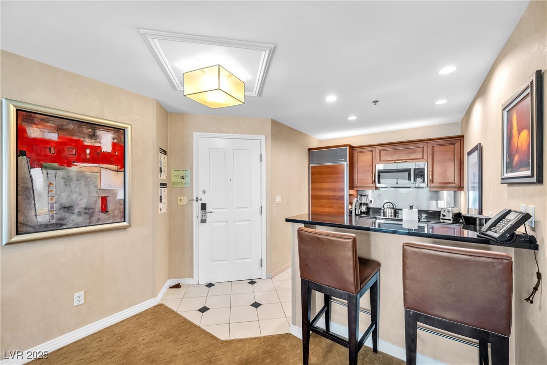 145 East Harmon Avenue 2608