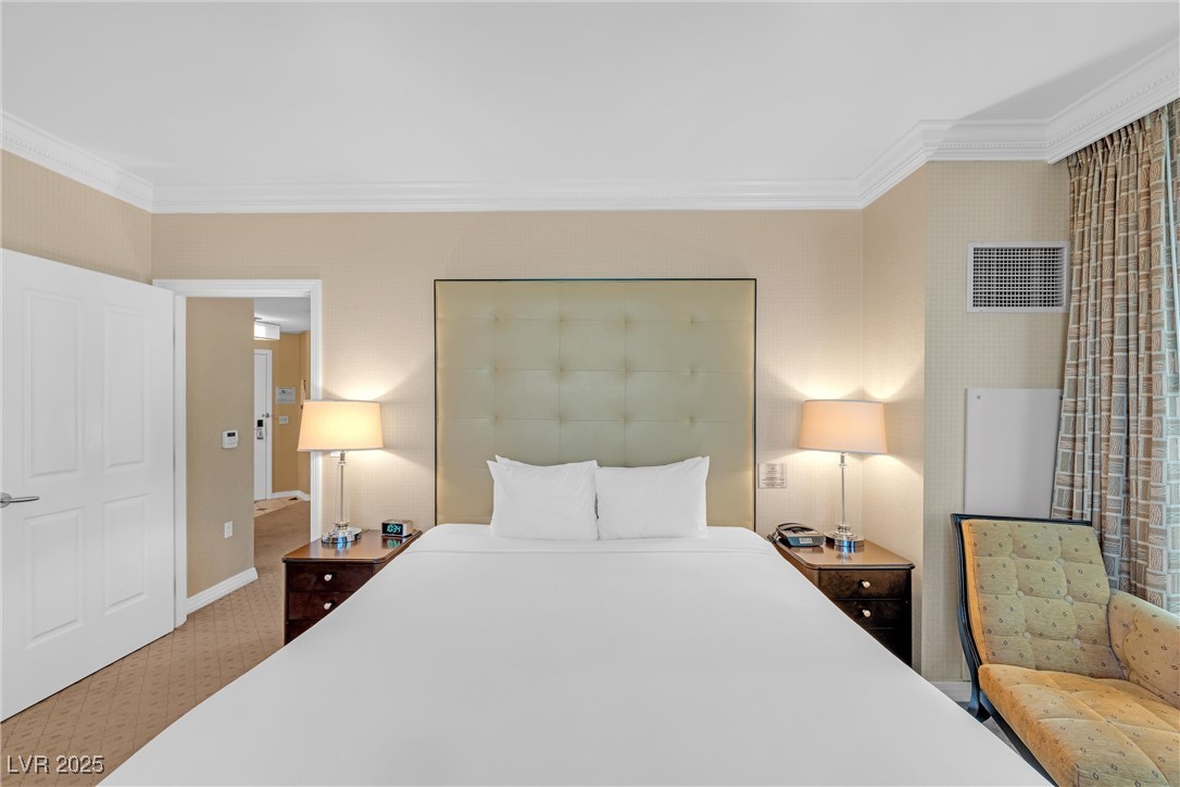 135 East Harmon Avenue 221