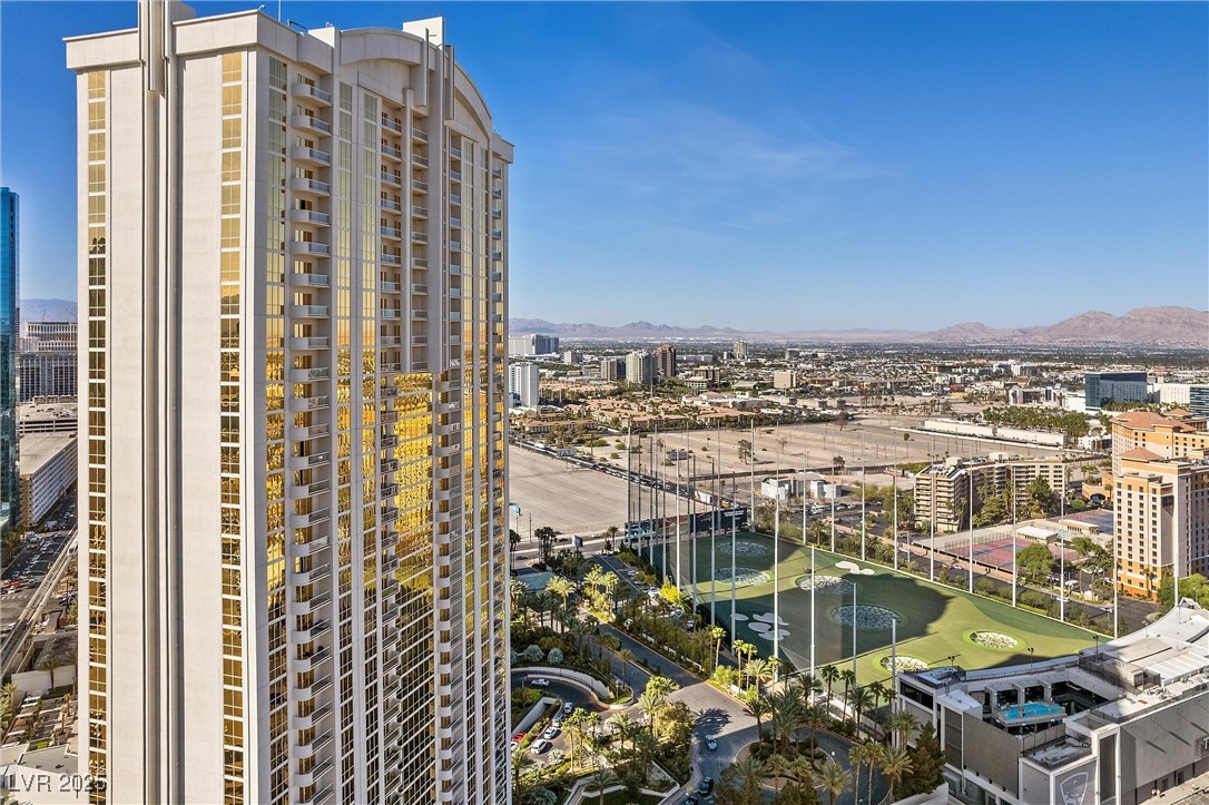 135 East Harmon Avenue 221