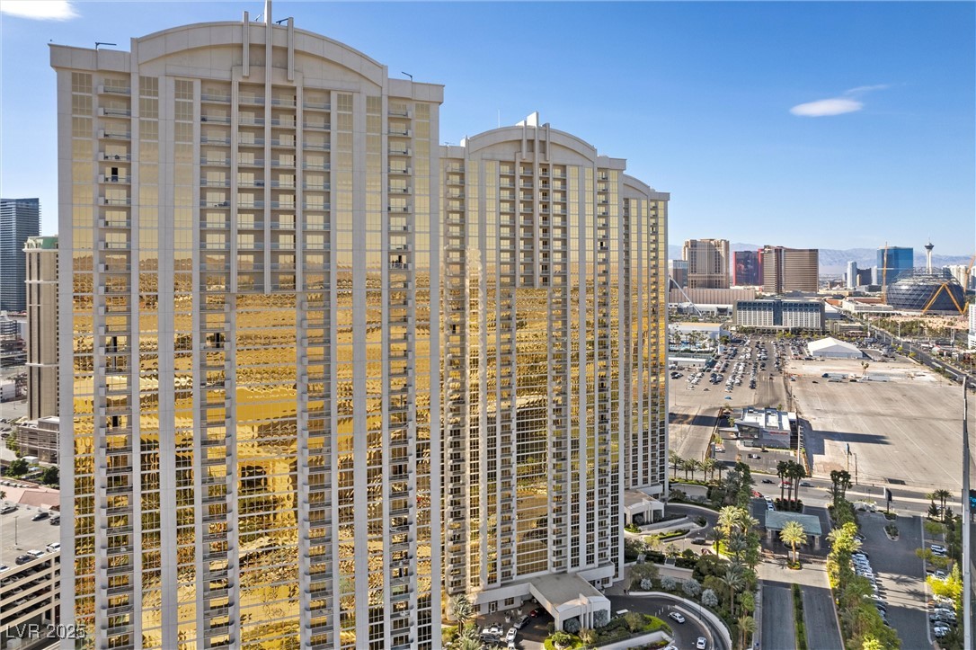 135 East Harmon Avenue 221