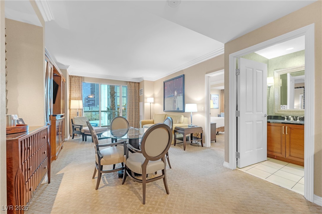 135 East Harmon Avenue 221