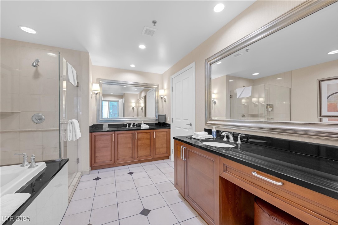 135 East Harmon Avenue 221