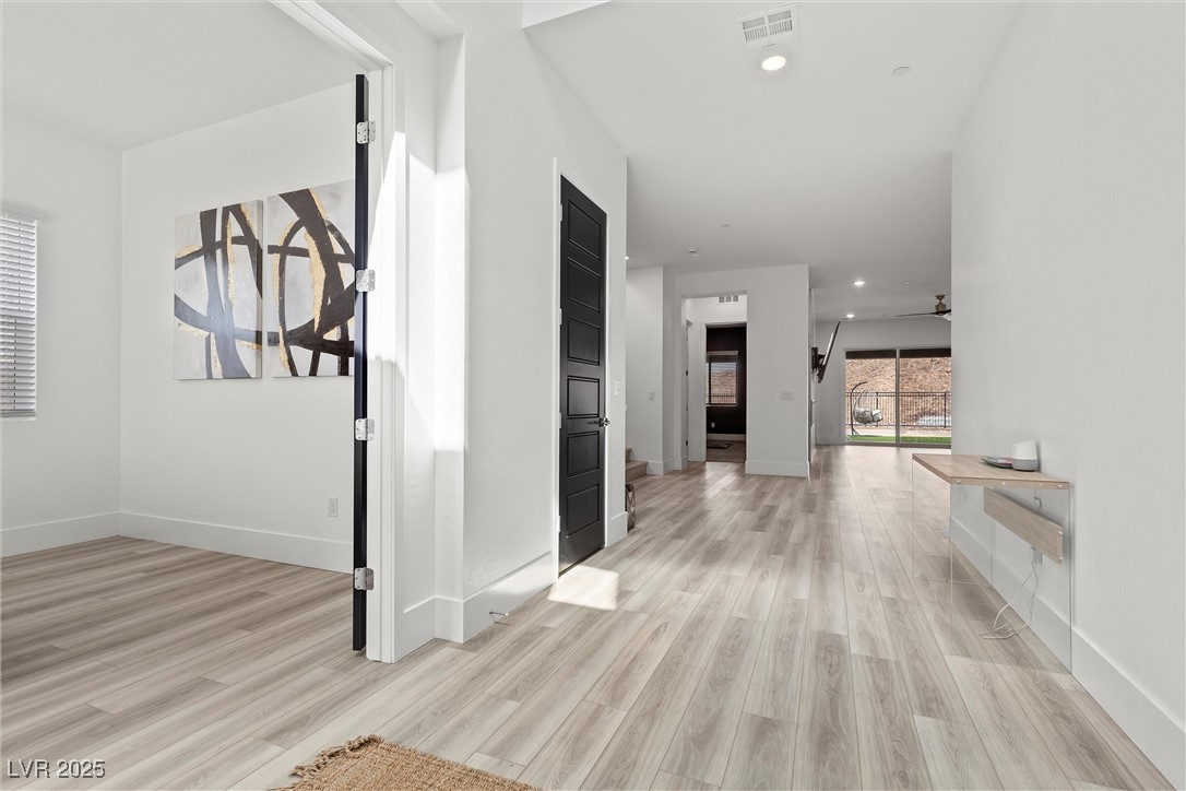 350 Kandinsky Court