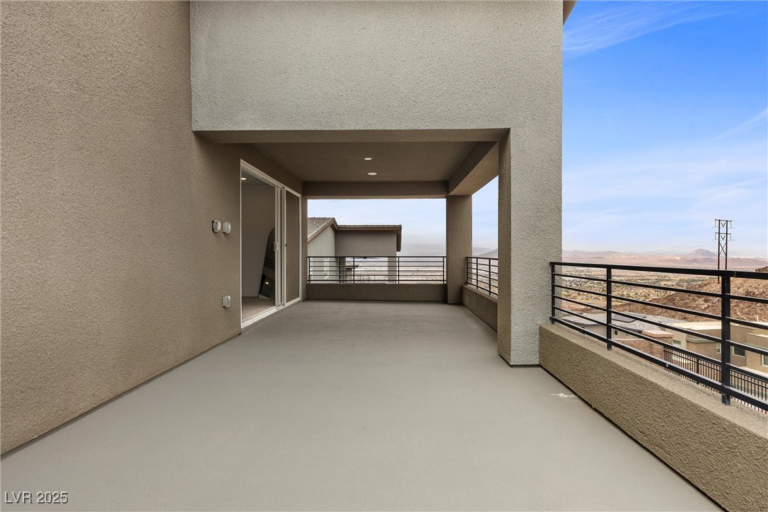 350 Kandinsky Court