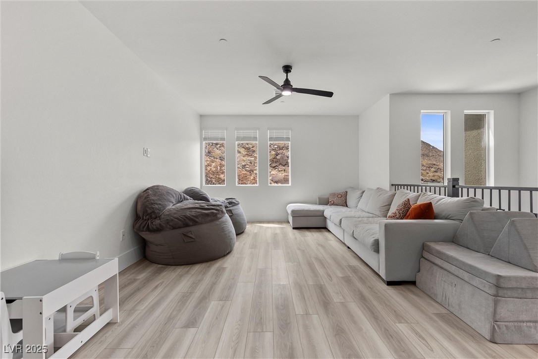 350 Kandinsky Court