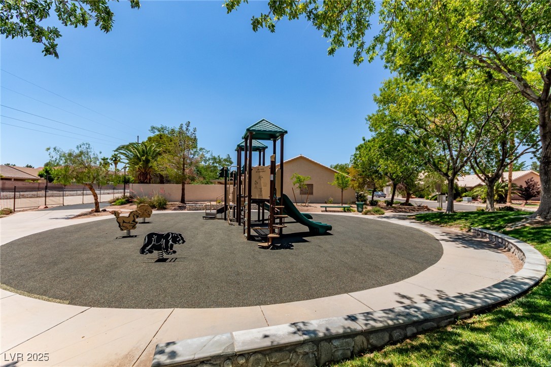 1761 Summerwood Circle