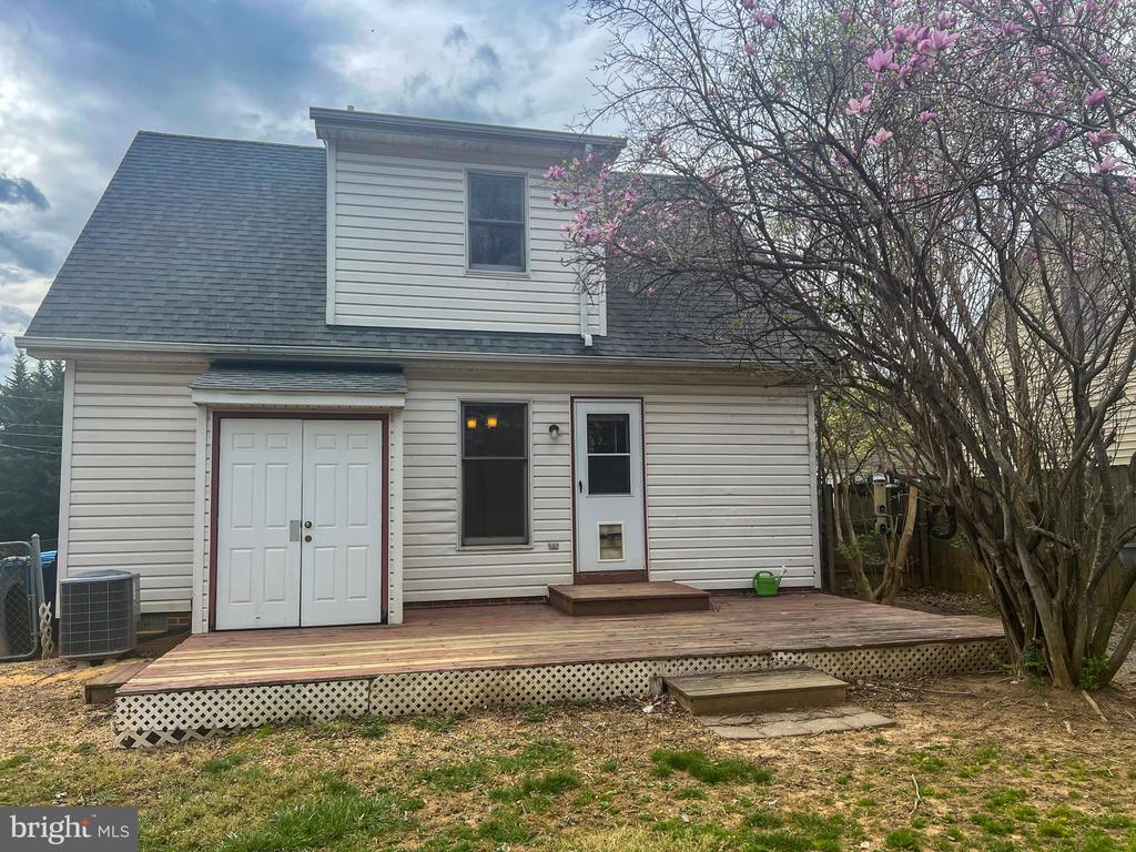 26 BYRD AVE
