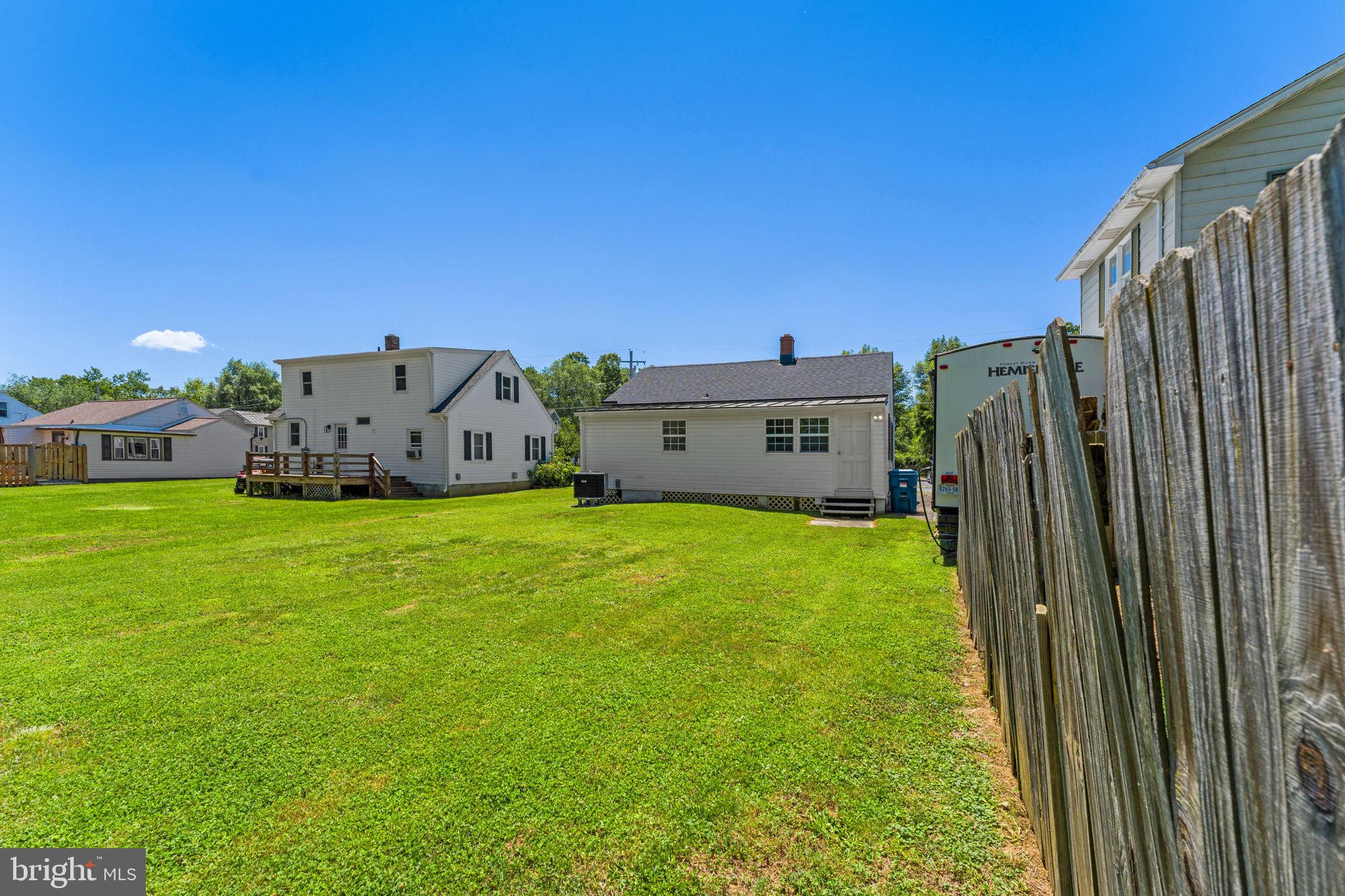 216 WALNUT STREET
