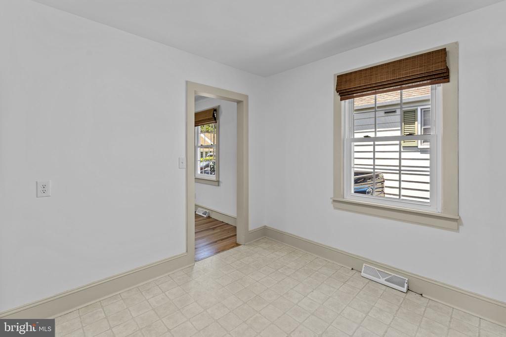 216 WALNUT STREET
