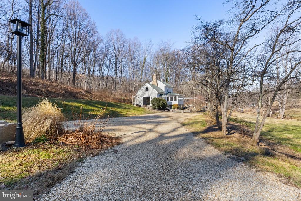 3396 Cobbler Mountain Rd