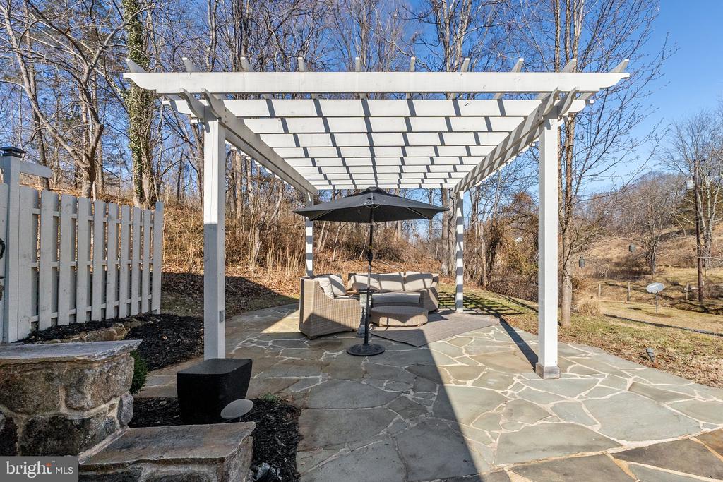 3396 Cobbler Mountain Rd