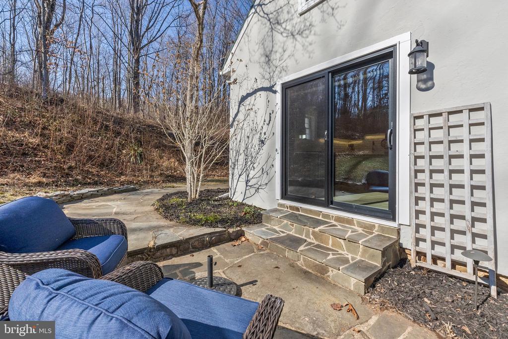 3396 Cobbler Mountain Rd