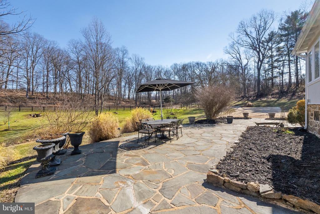 3396 Cobbler Mountain Rd