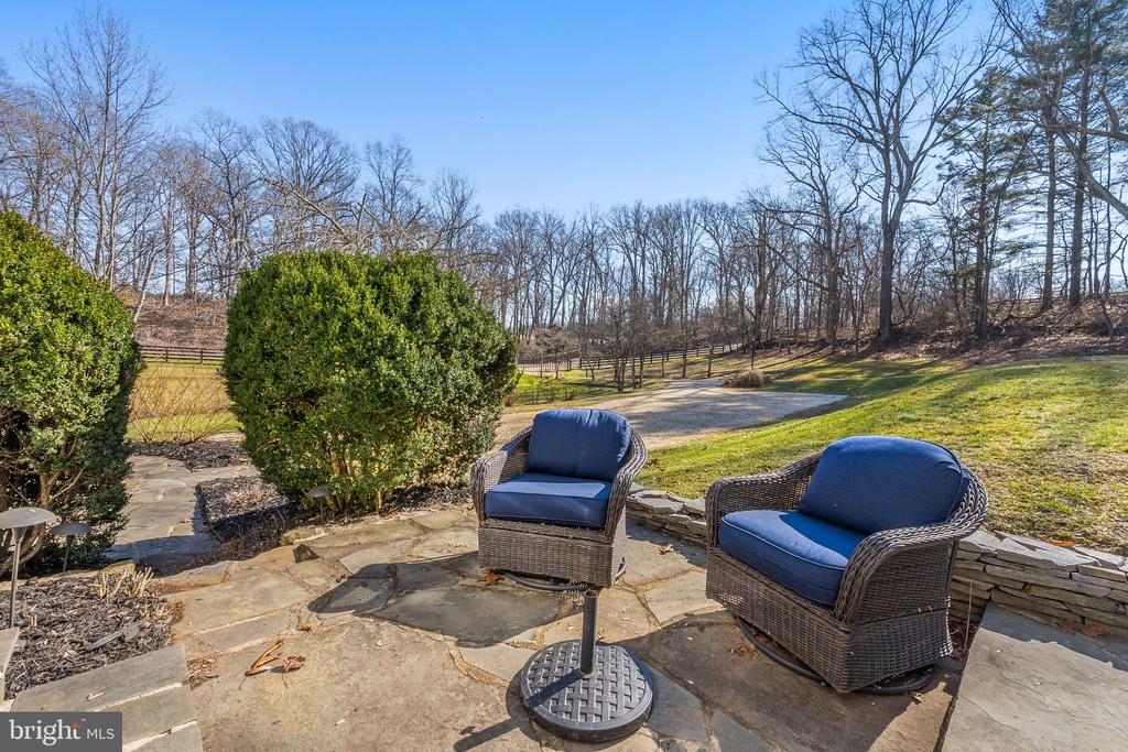 3396 Cobbler Mountain Rd