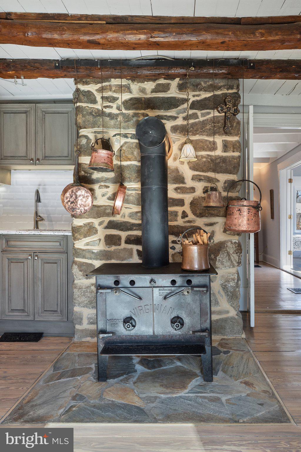 3396 Cobbler Mountain Rd