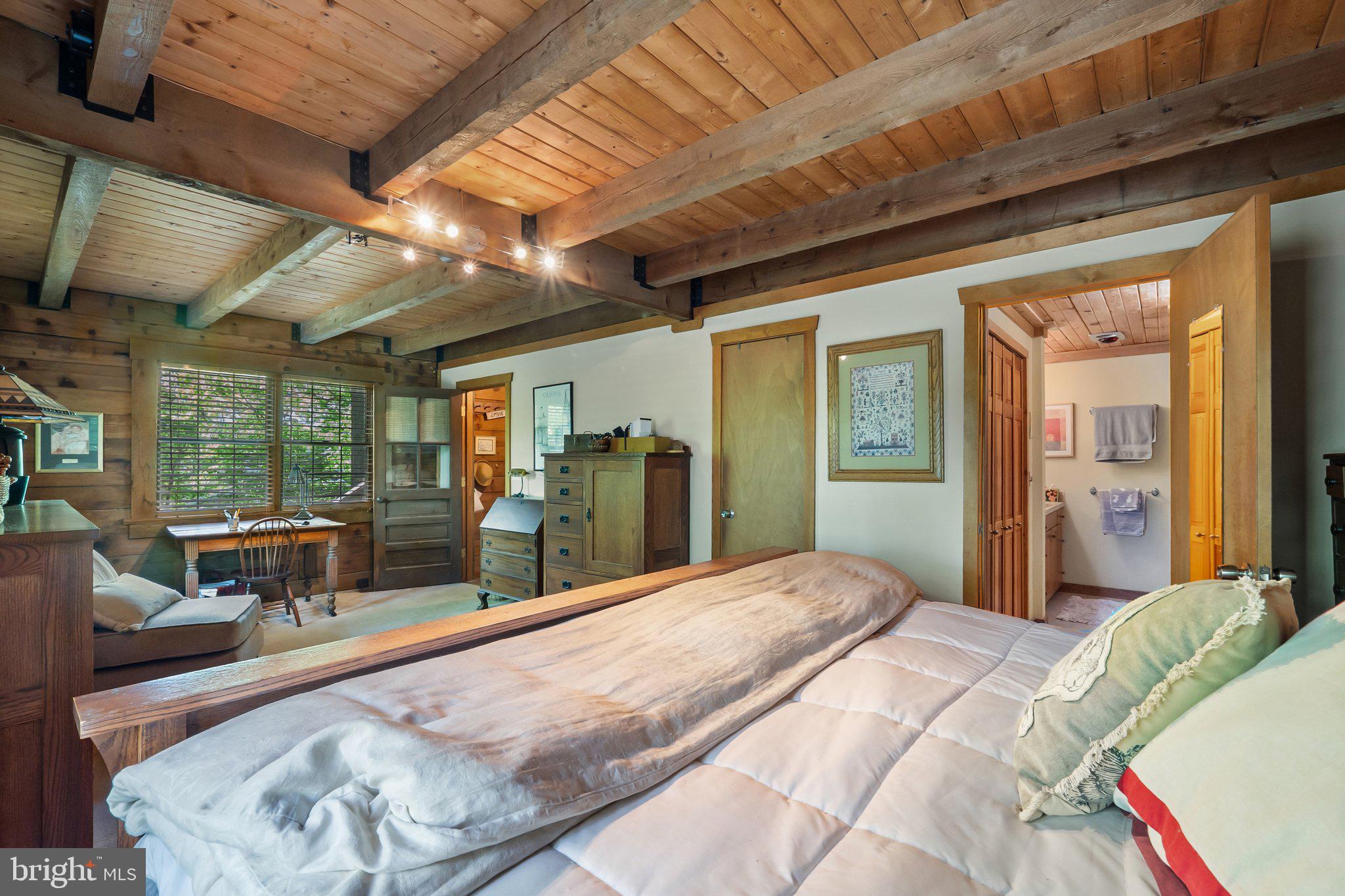 3513 Cobbler Mountain Rd