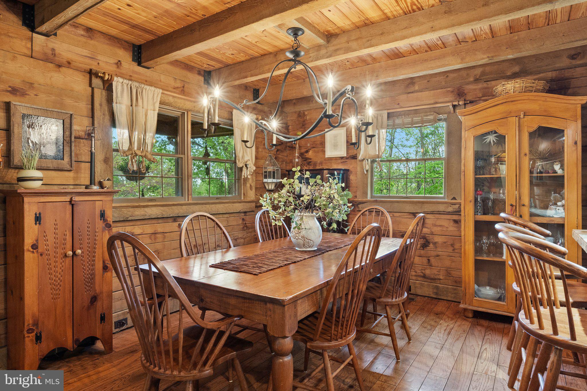 3513 Cobbler Mountain Rd