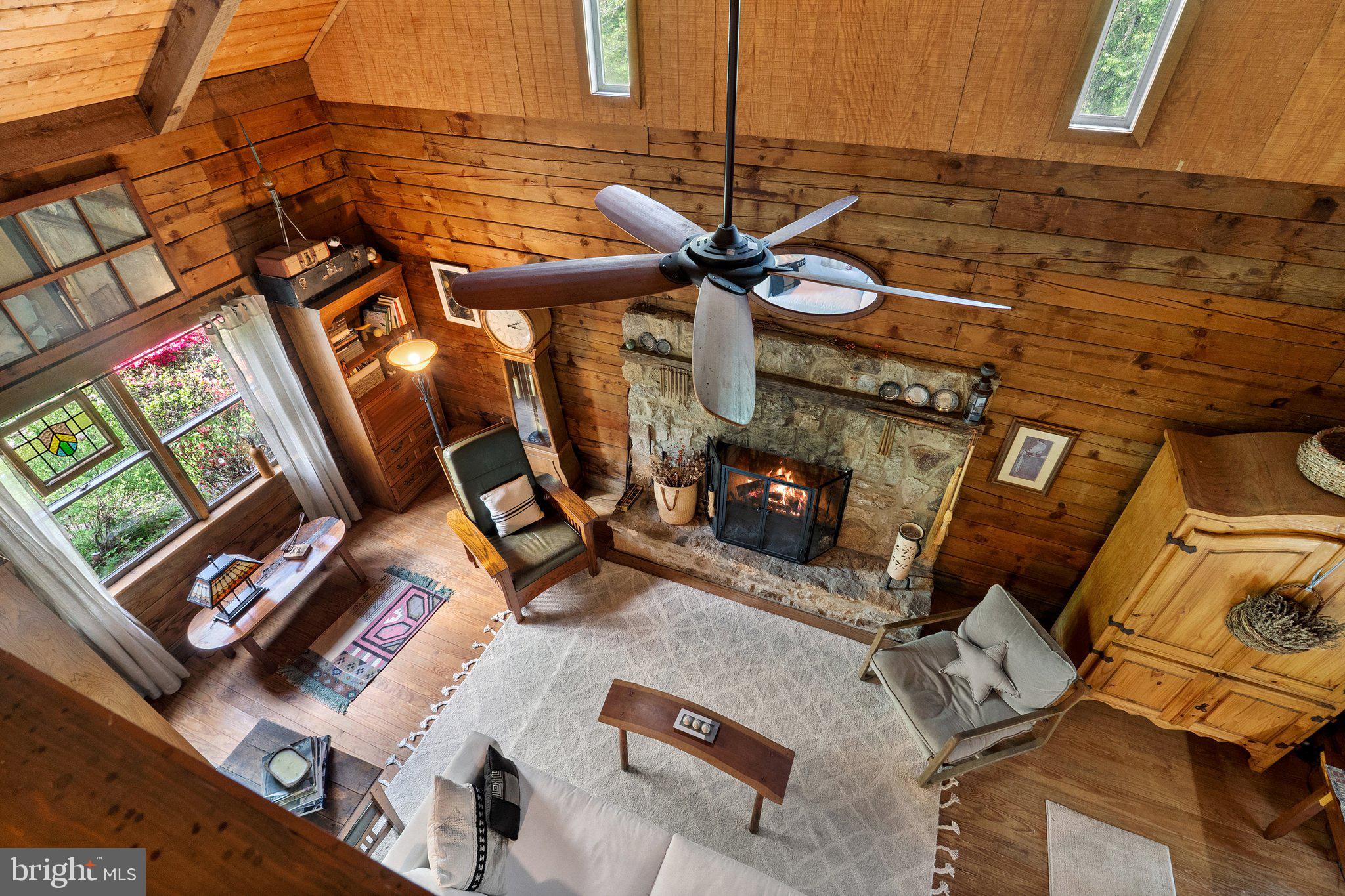 3513 Cobbler Mountain Rd