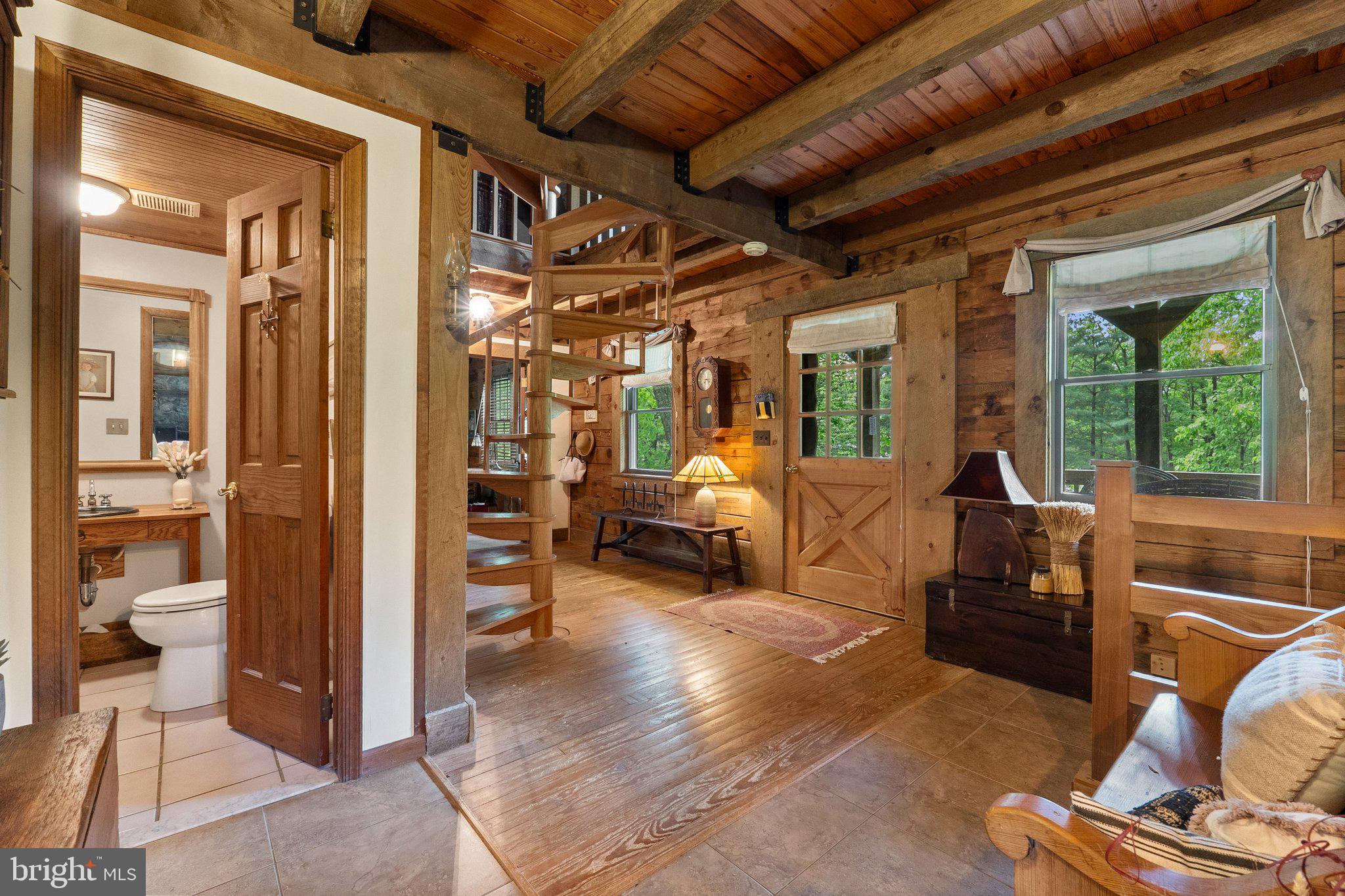 3513 Cobbler Mountain Rd