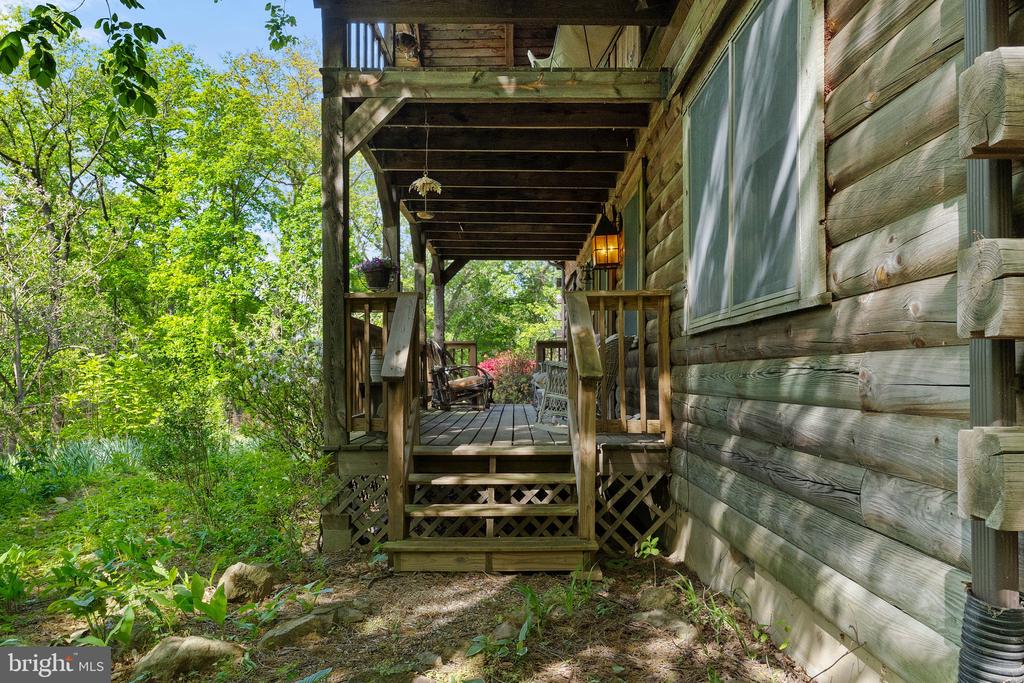 3513 Cobbler Mountain Rd