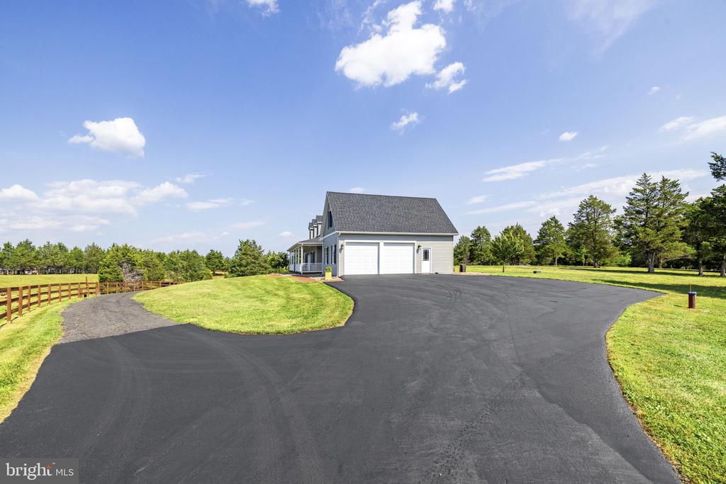1110 E REFUGE CHURCH ROAD