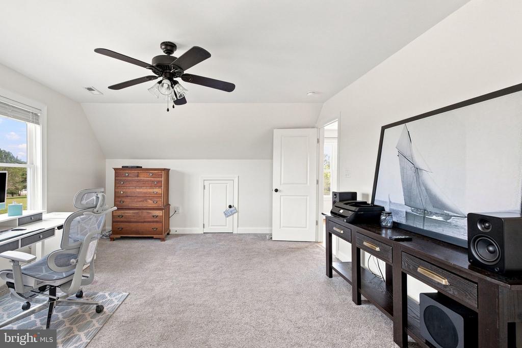 1110 E REFUGE CHURCH ROAD
