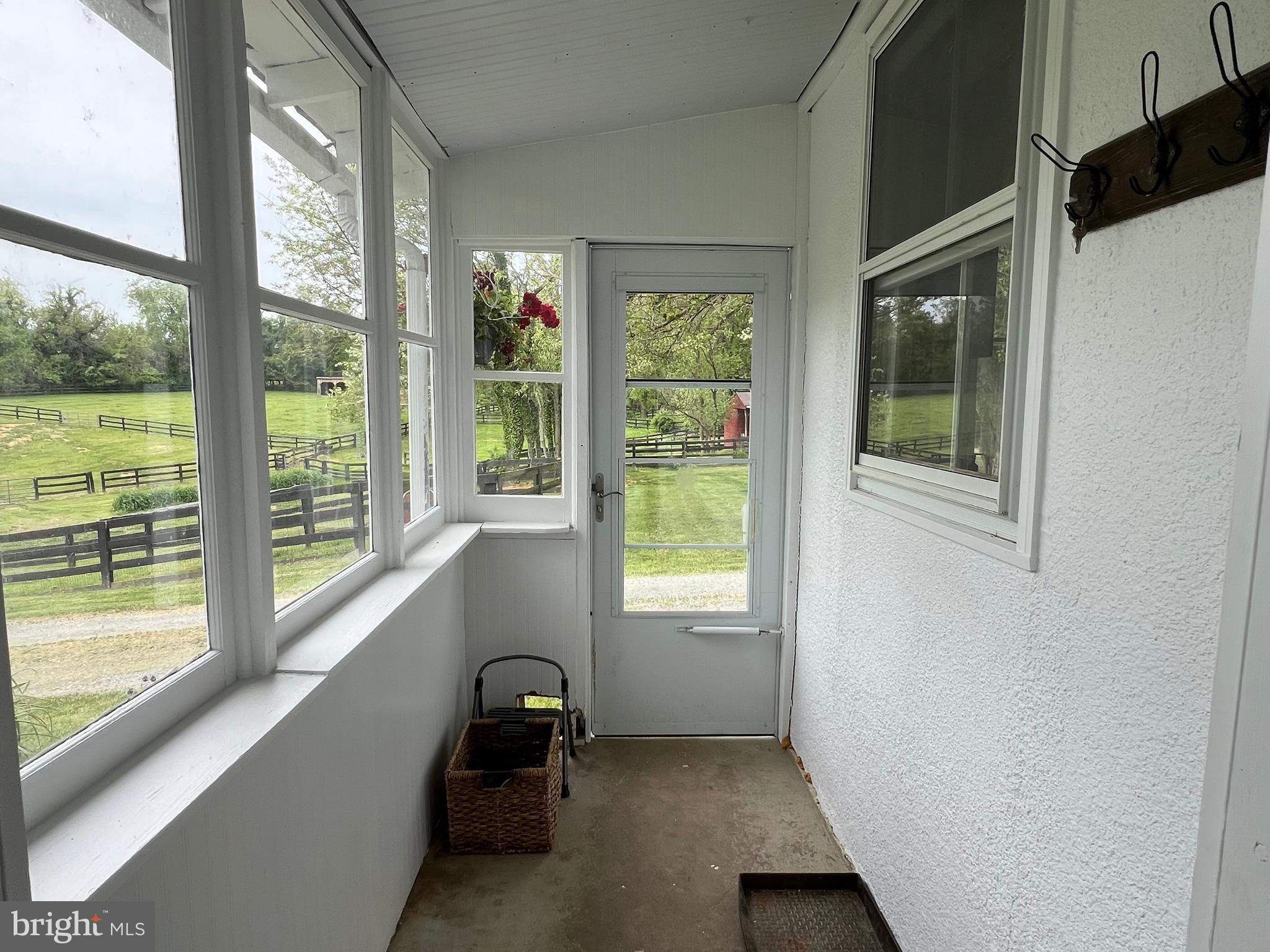 18765 Silcott Springs Rd