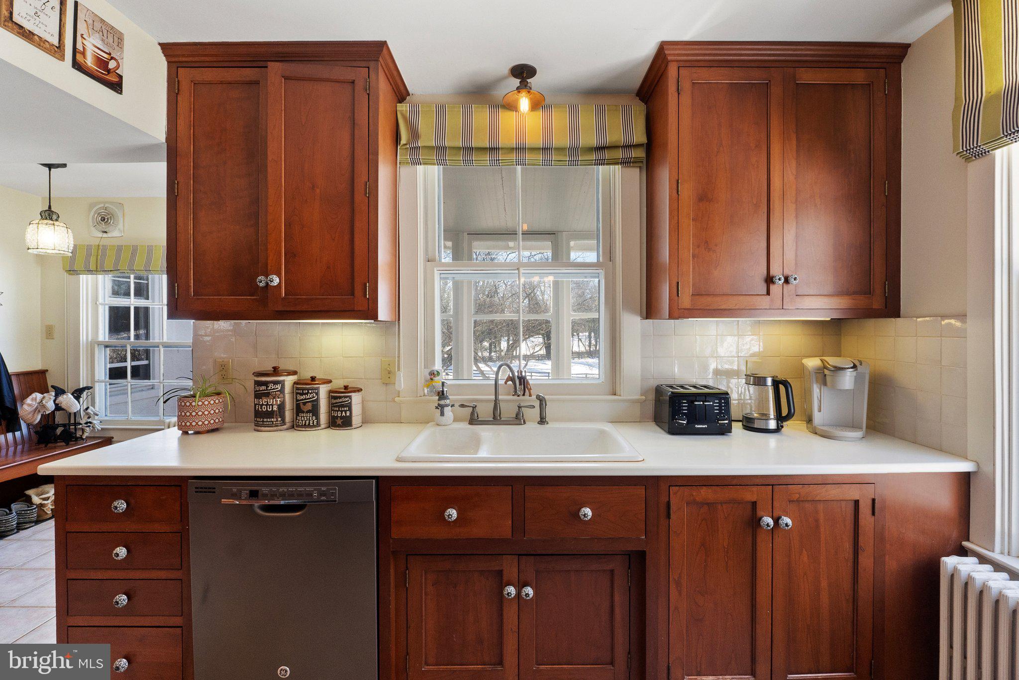 18765 Silcott Springs Rd