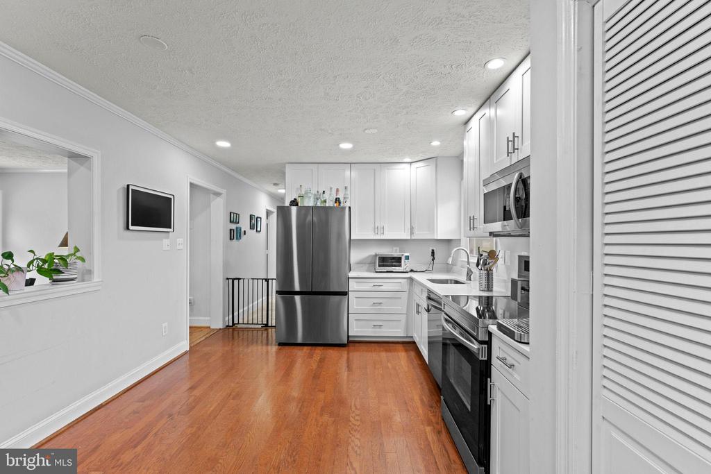 20103 SHELBURNE GLEBE ROAD
